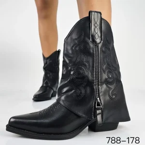 Camperos “Hold’em “