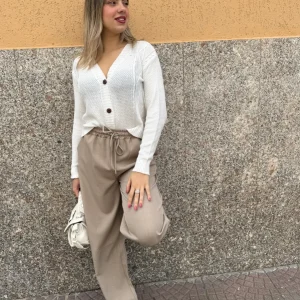 Pantaloni “Versis” beige
