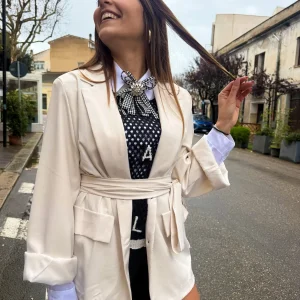 Blazer “Grace Belt” panna