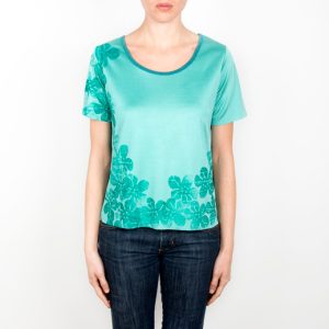 T Shirt verde con fiori stampati a mano