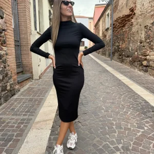 Abito “Basic Chic” nero