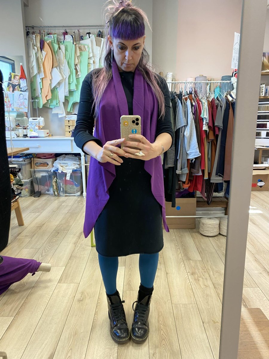 Gilet in felpa di cotone artigianale e personalizzabile Greta Pigatto couture - immagine 3