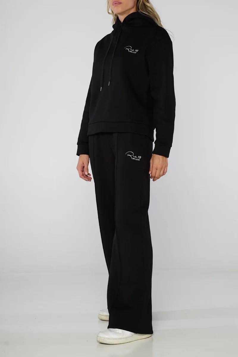 Pantalone jogger nero con fondo ampio - immagine 4