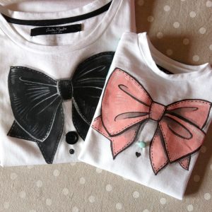 Auntie and me outfit bow top idea