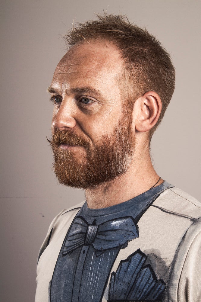 Light blue frack t-shirt dipinta a mano - immagine 4