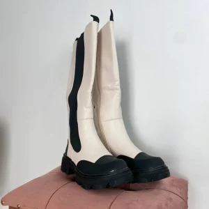 Anfibi "Double trouble"